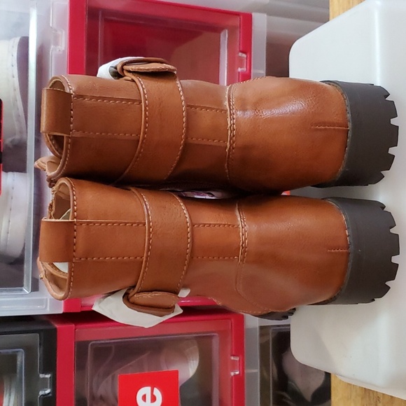 SO Boots - Picture 4 of 7